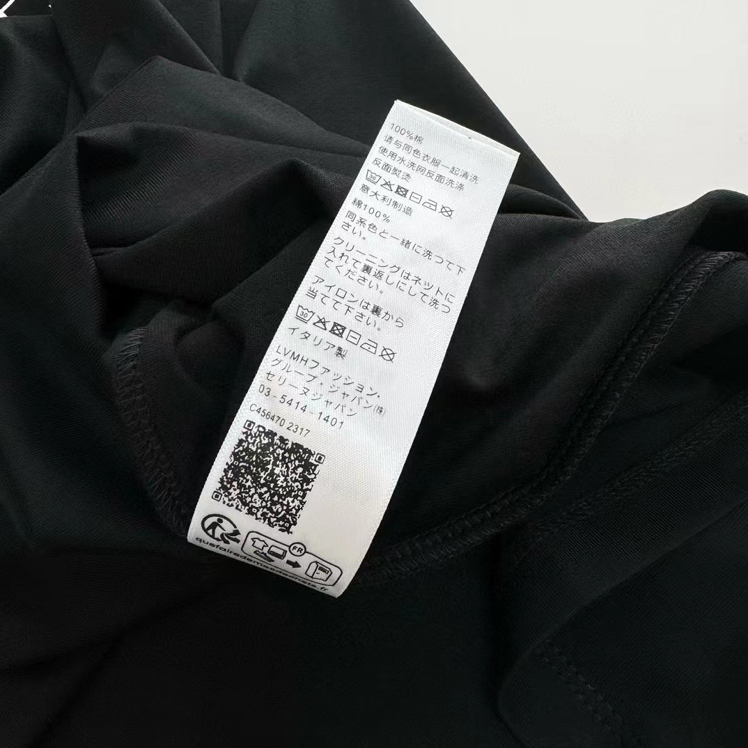Black T-shirt