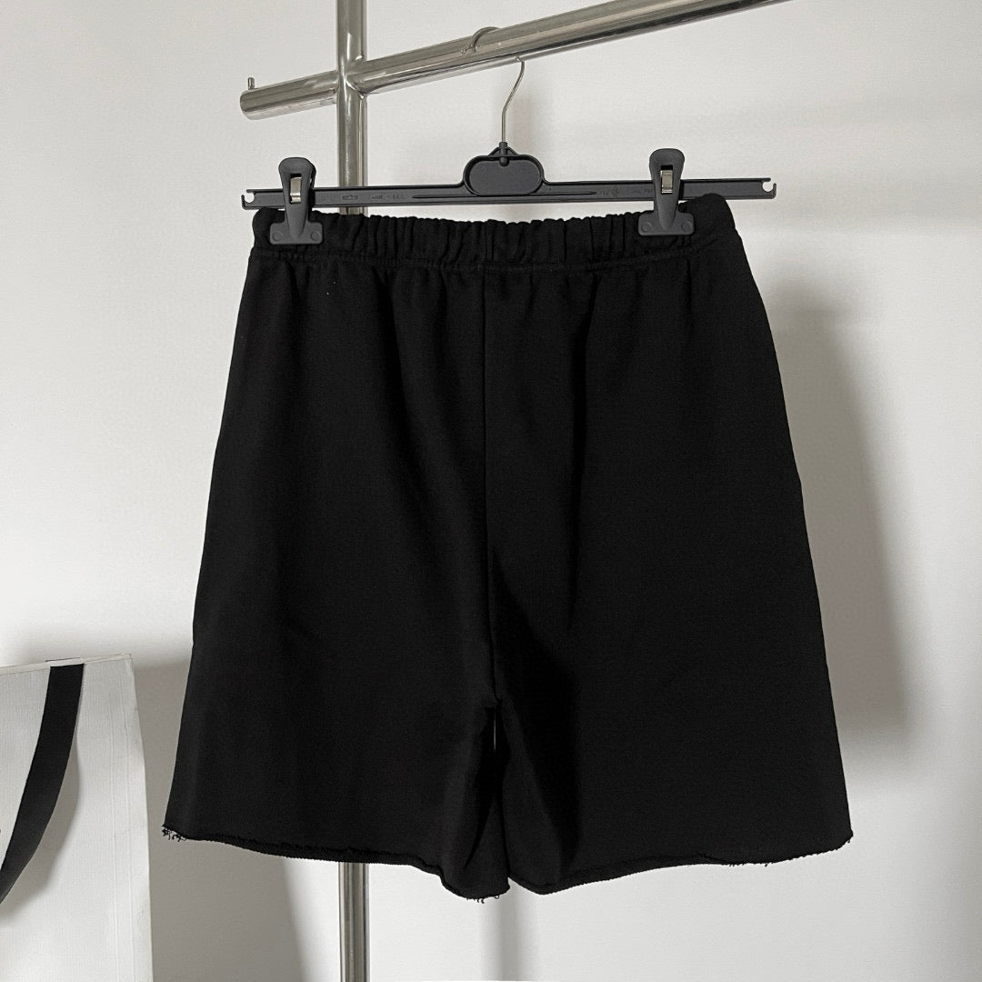 Schwarz-weiße Shorts