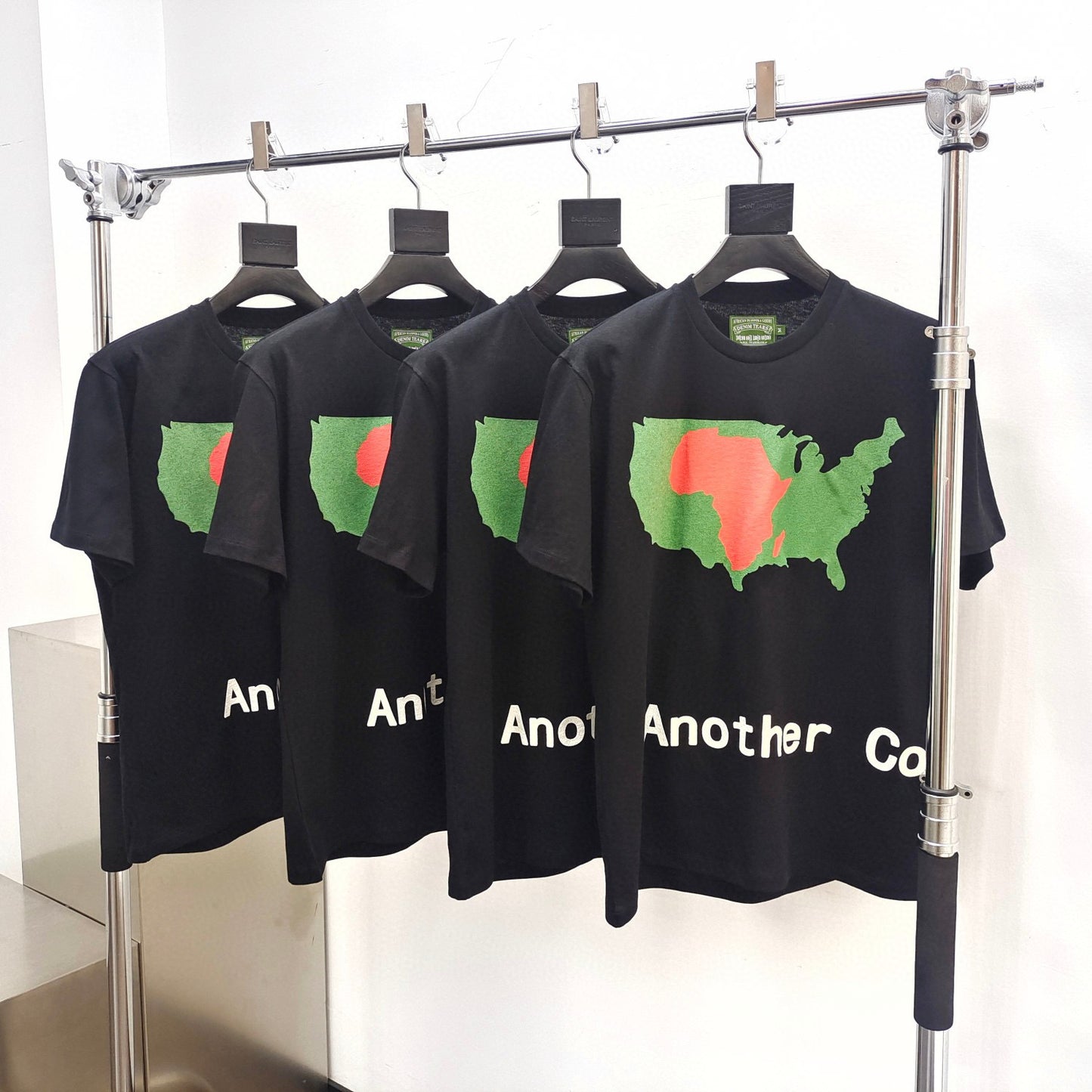 Mehrfarbiges T-Shirt
