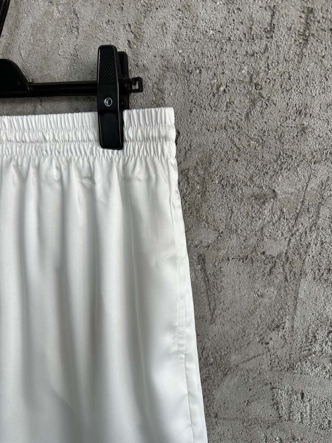 Corto Blanco