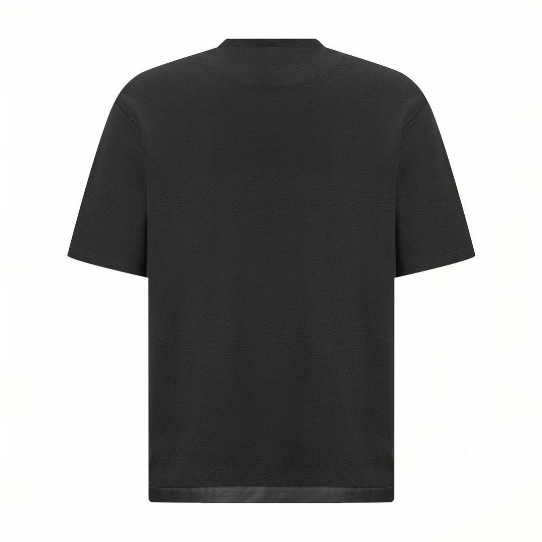 White T-shirt - Size M