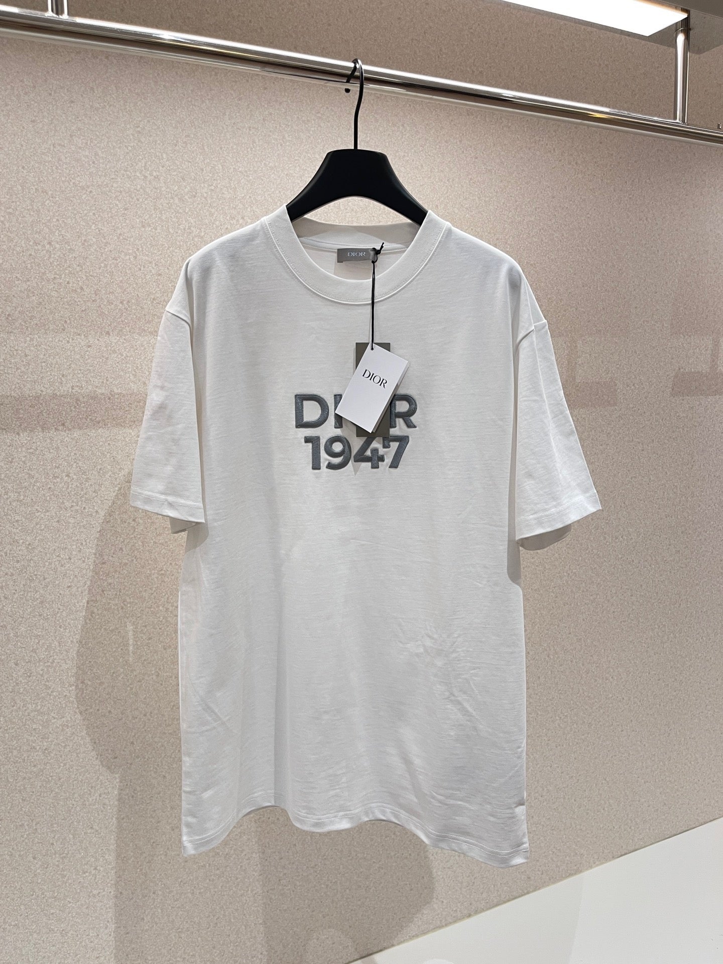 Blau-weißes T-Shirt