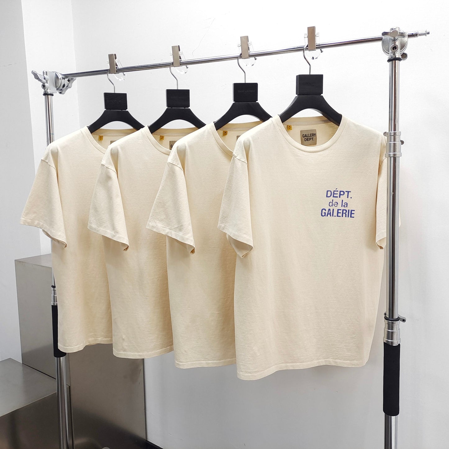 Mehrfarbiges T-Shirt