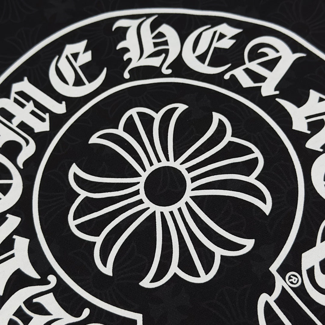 Chaqueta blanca y negra
