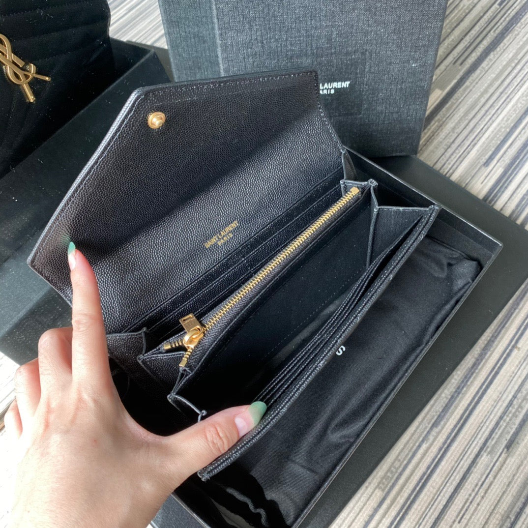 Black, Red, Light Blue, Dark Green and Off White Bags