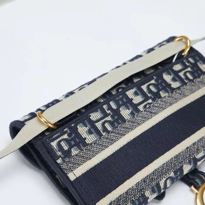 Mehrfarbige Taschen
