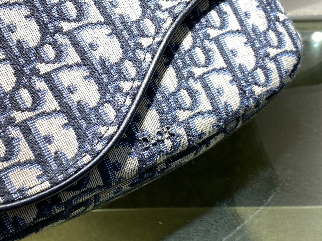 Mehrfarbige Taschen