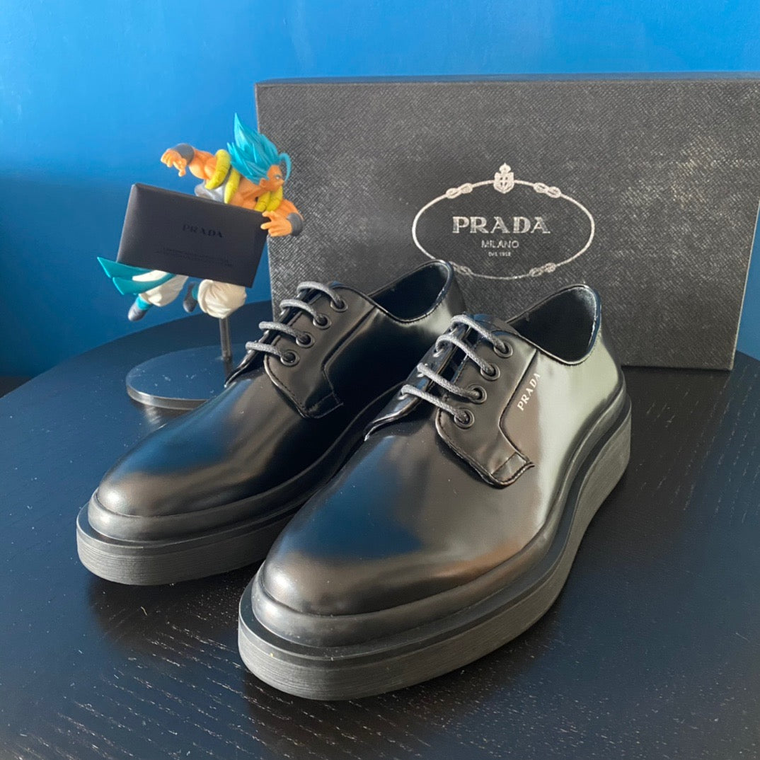Zapatos negros