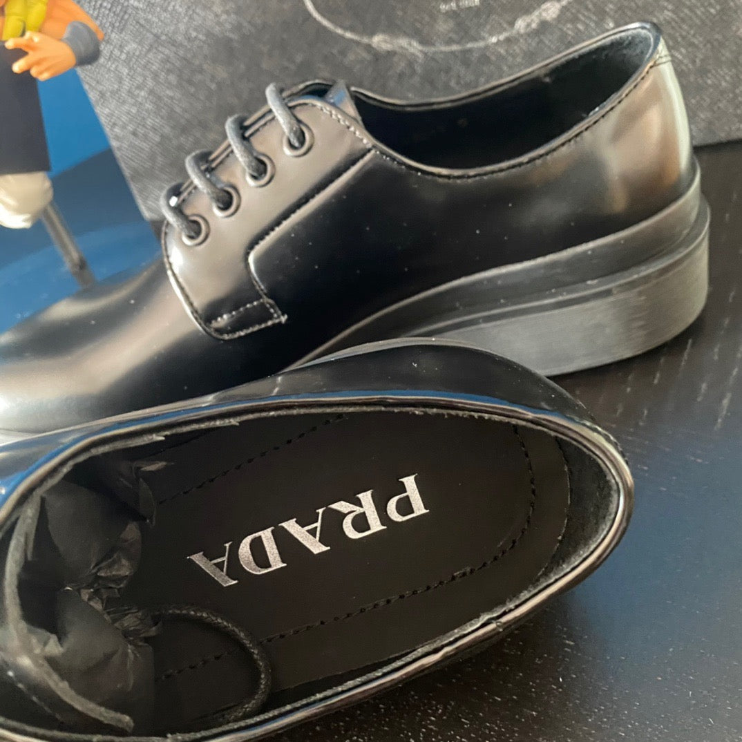 Zapatos negros
