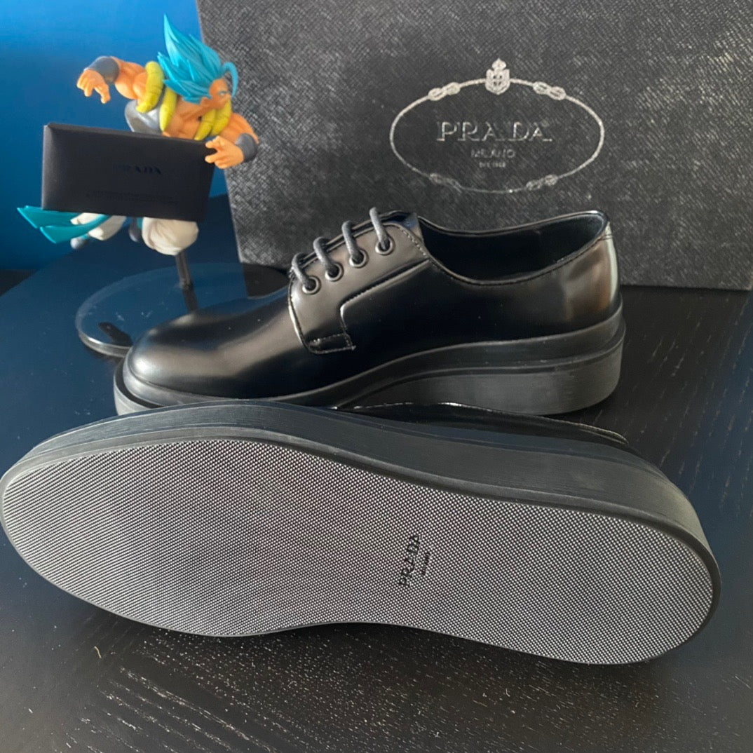 Zapatos negros