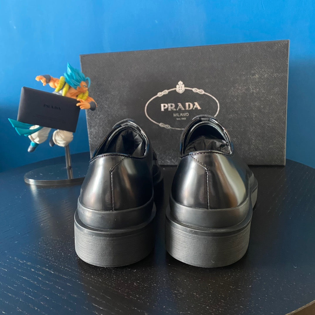 Zapatos negros