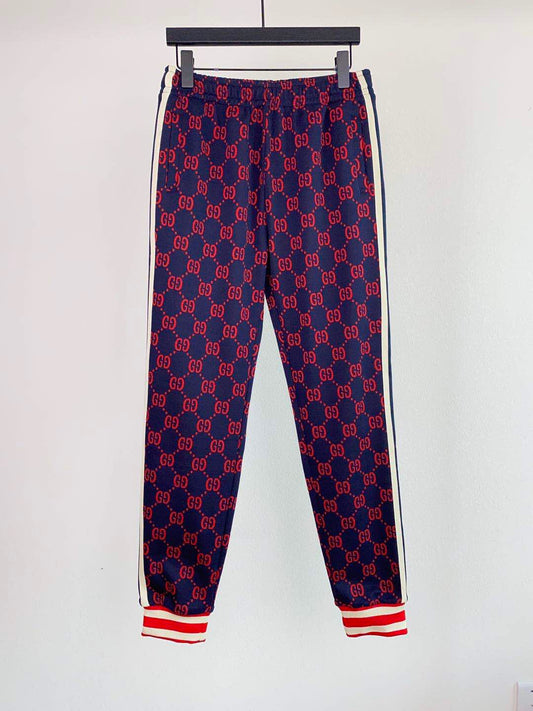 Blau-rote Hose