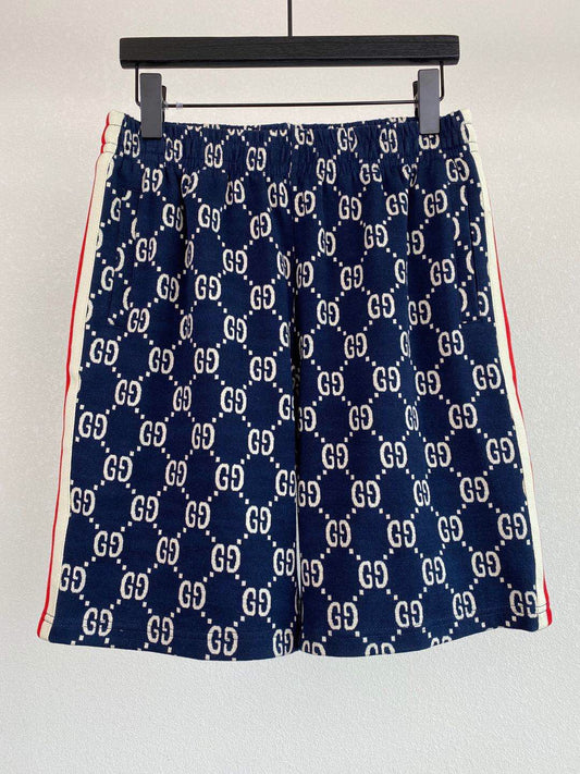 Blau-weiße Shorts