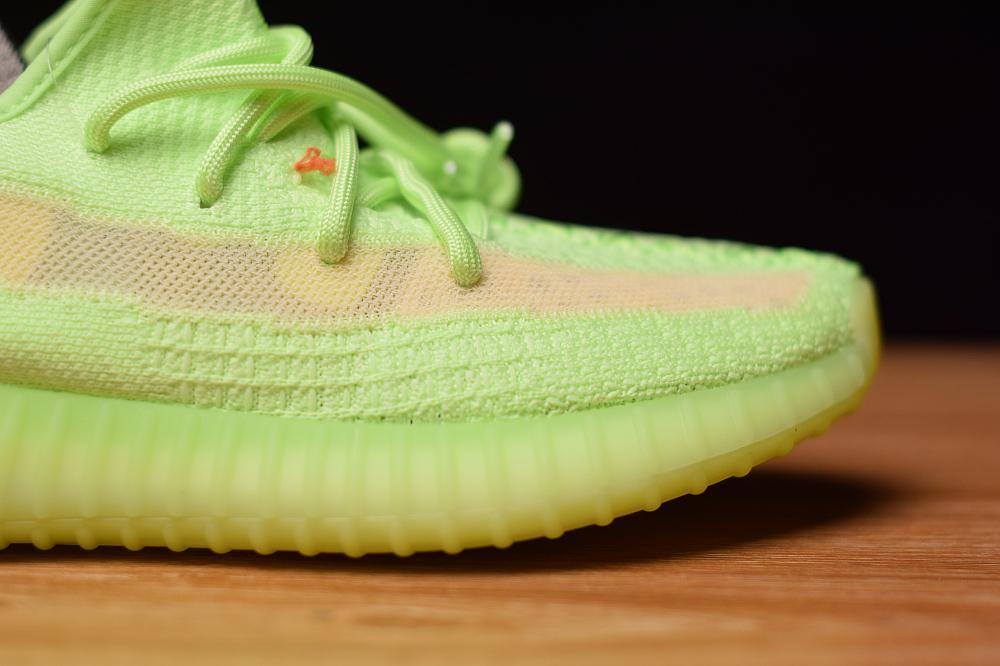 Adidas Yeezy Boost 350V2 "GID" - Topmodareps