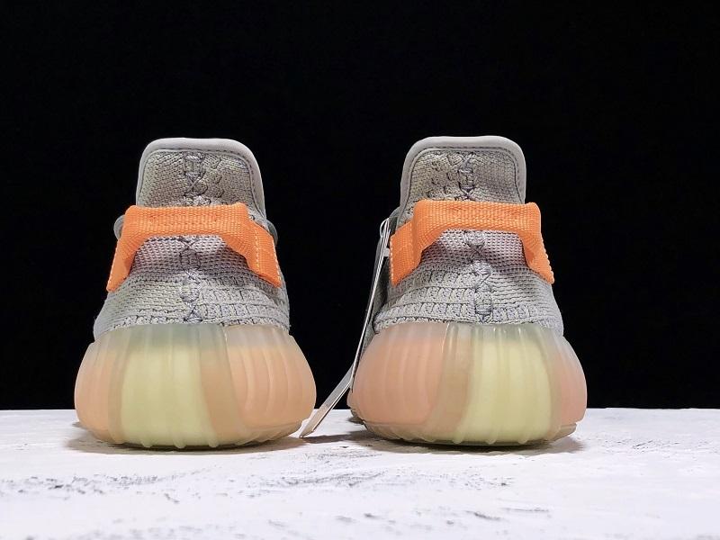 Yeezy 350 Boost V2 "شكل حقيقي"