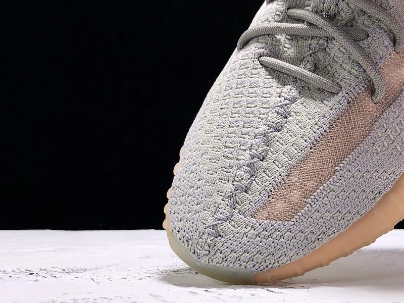 Yeezy 350 Boost V2 "شكل حقيقي"