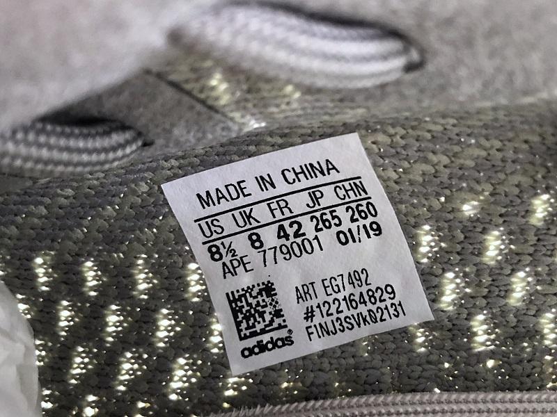 Yeezy 350 Boost V2 "شكل حقيقي"