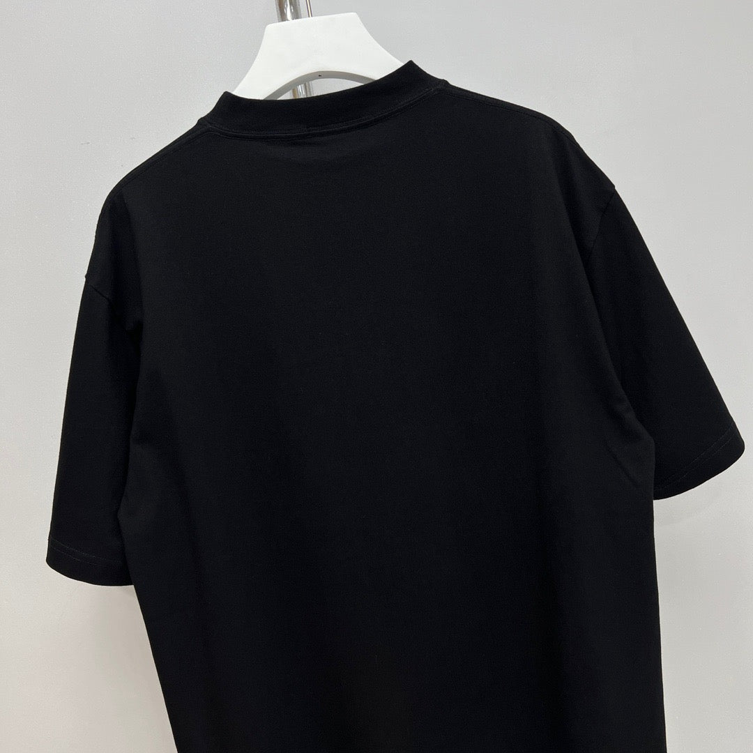 Black T-shirts