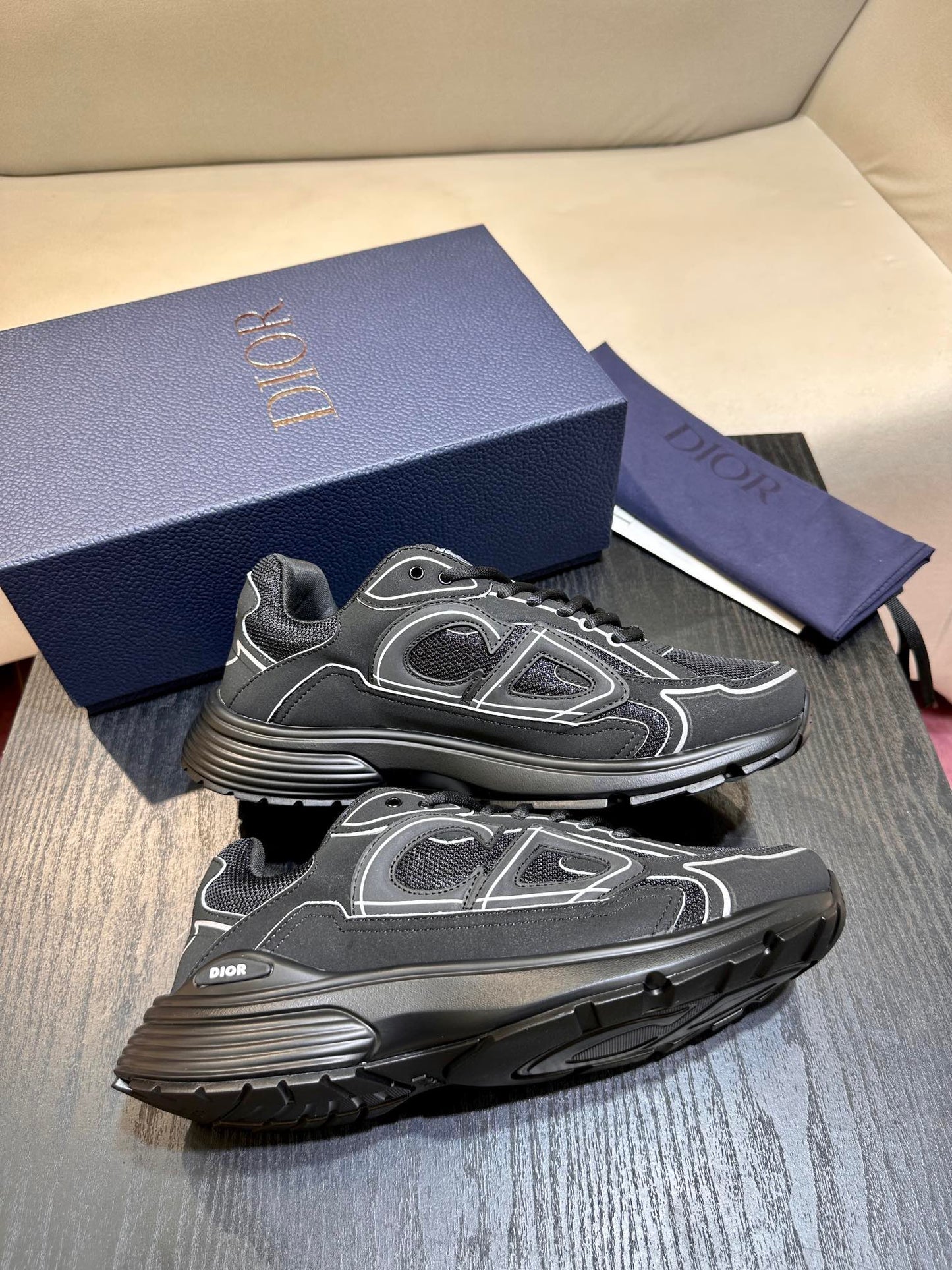 Mehrfarbige Schuhe