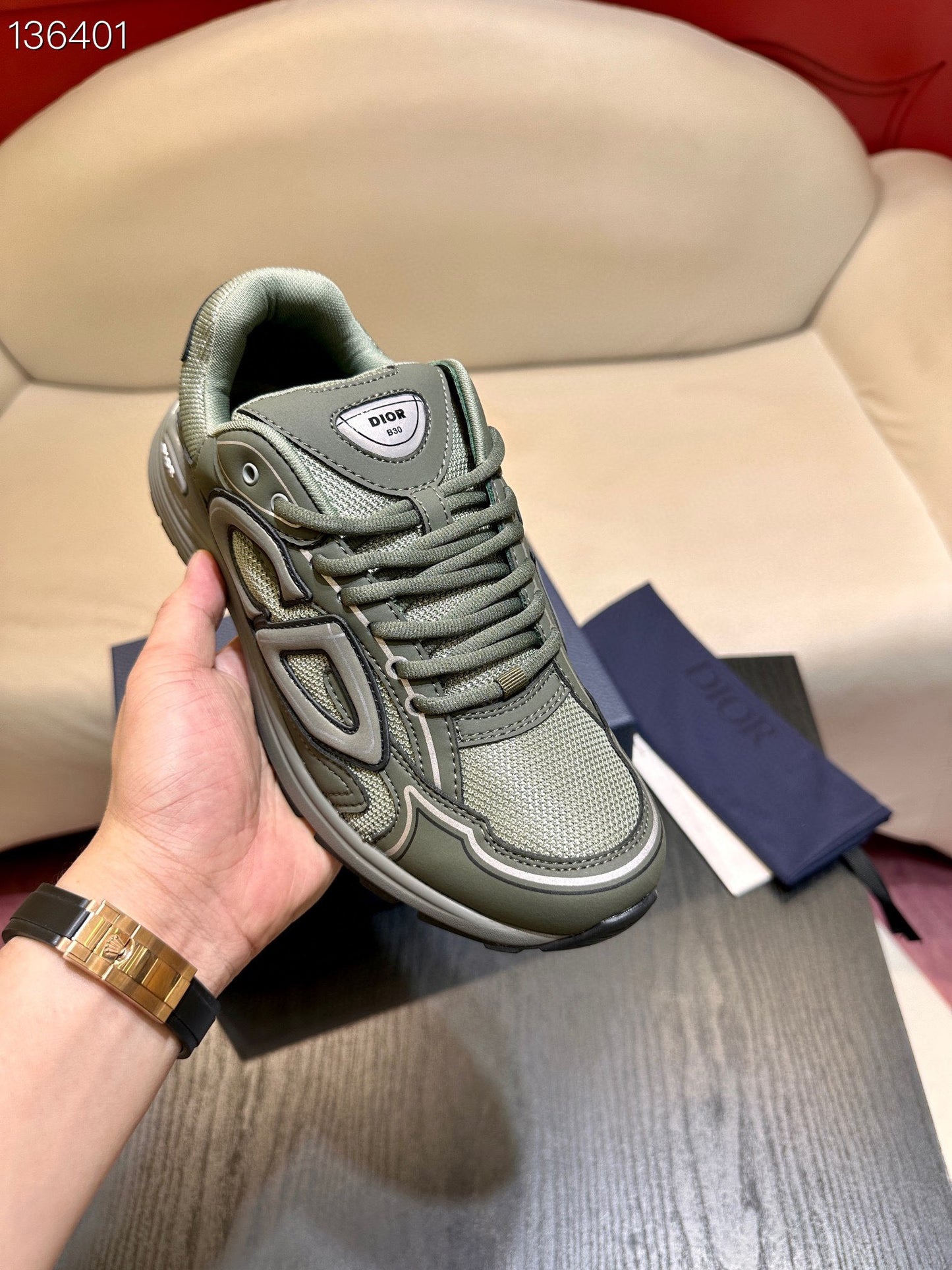 Mehrfarbige Schuhe