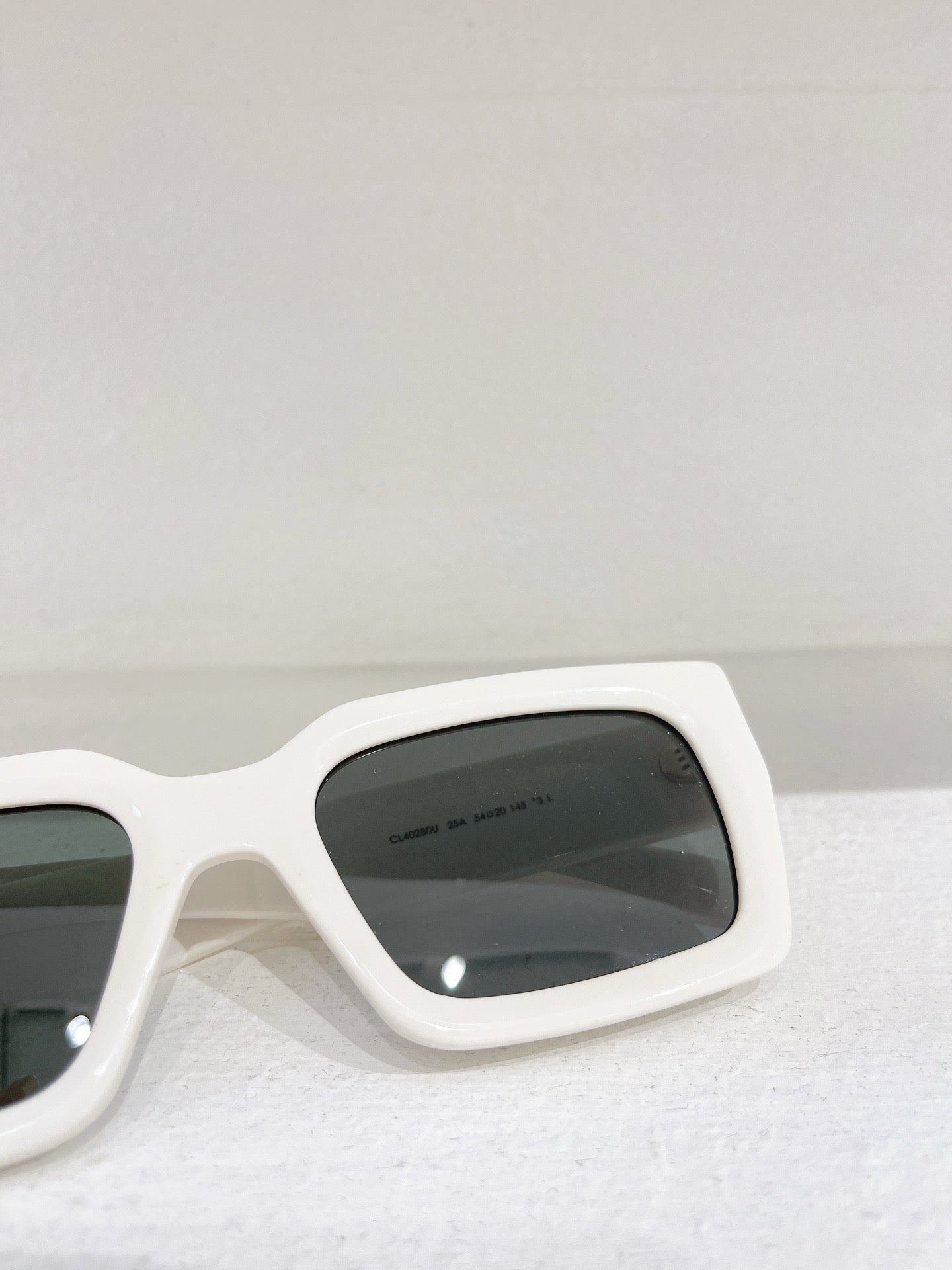 Sky blue,Black and White Sunglass