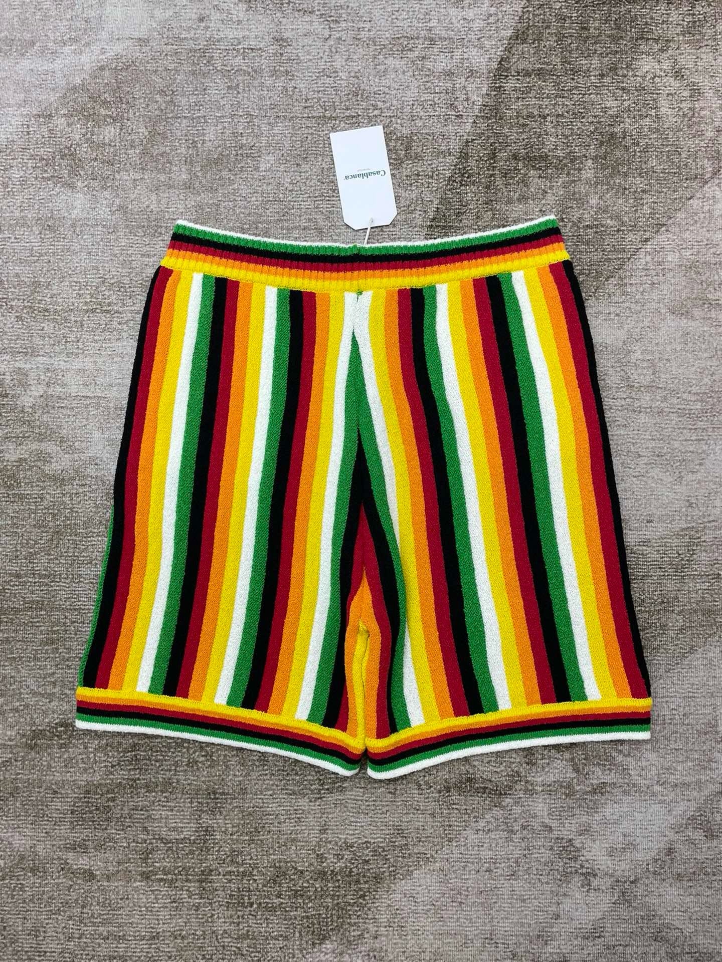 Multi-color Short