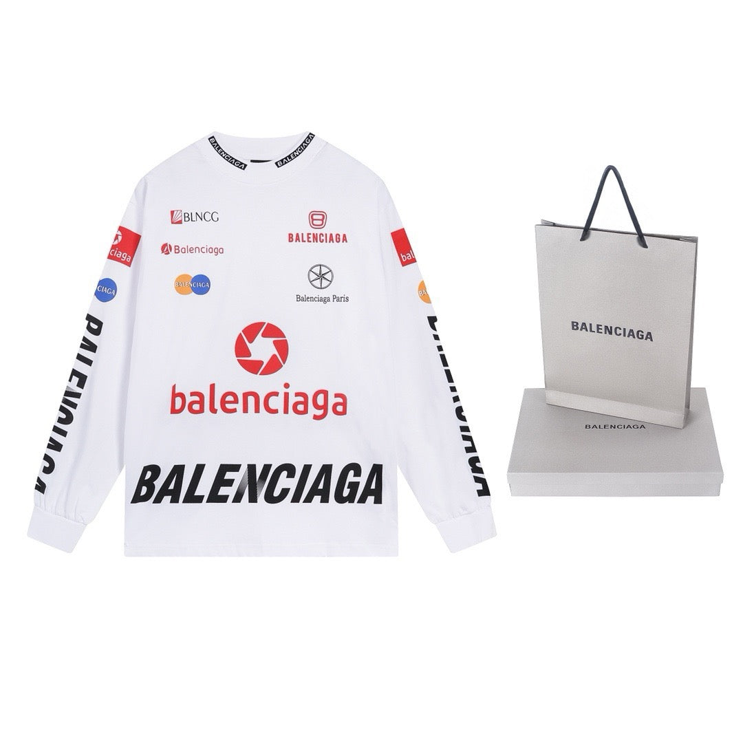 Schwarz-weißes Sweatshirt