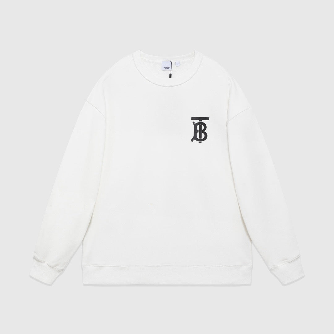 Sudadera en blanco y negro
