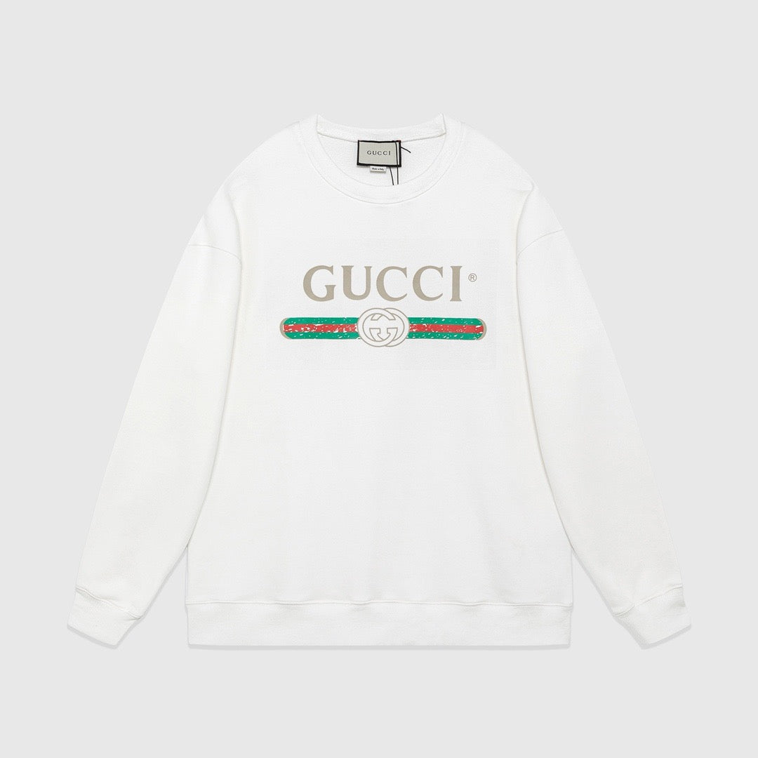 Sudadera en blanco y negro