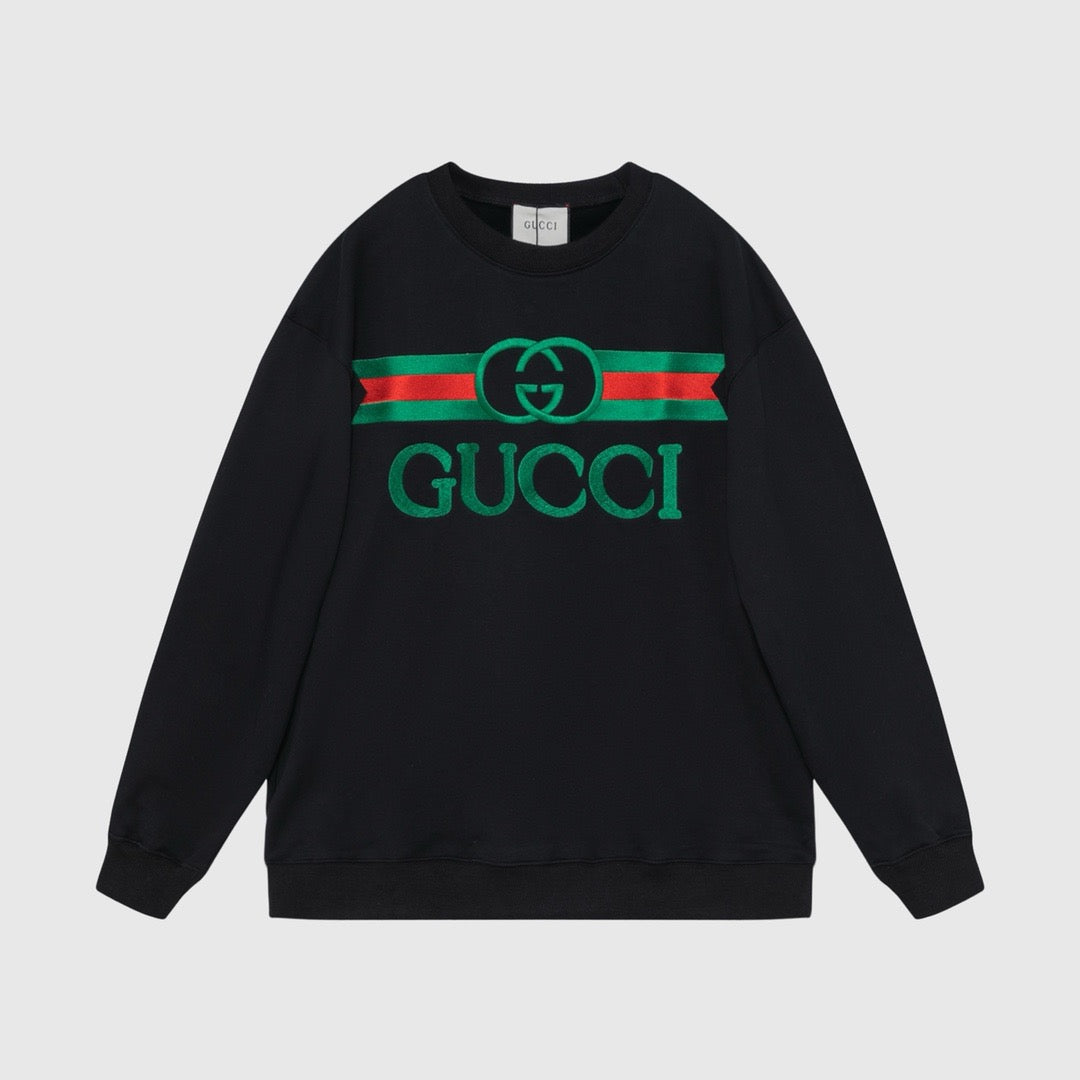 Sudadera en blanco y negro