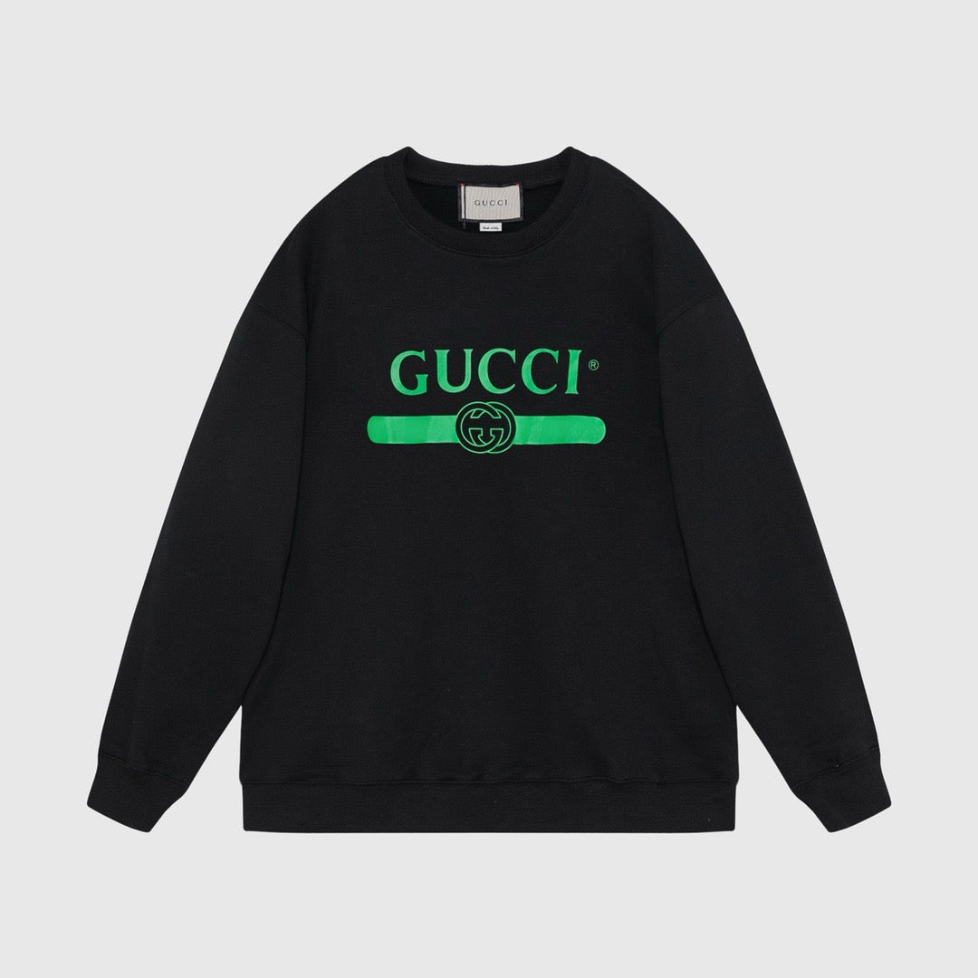 Sudadera en blanco y negro