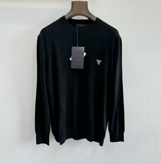 Black Sweatshirt