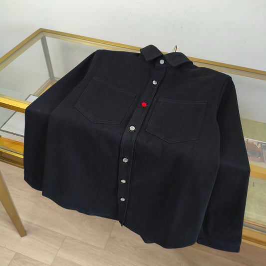 Schwarze Jacke