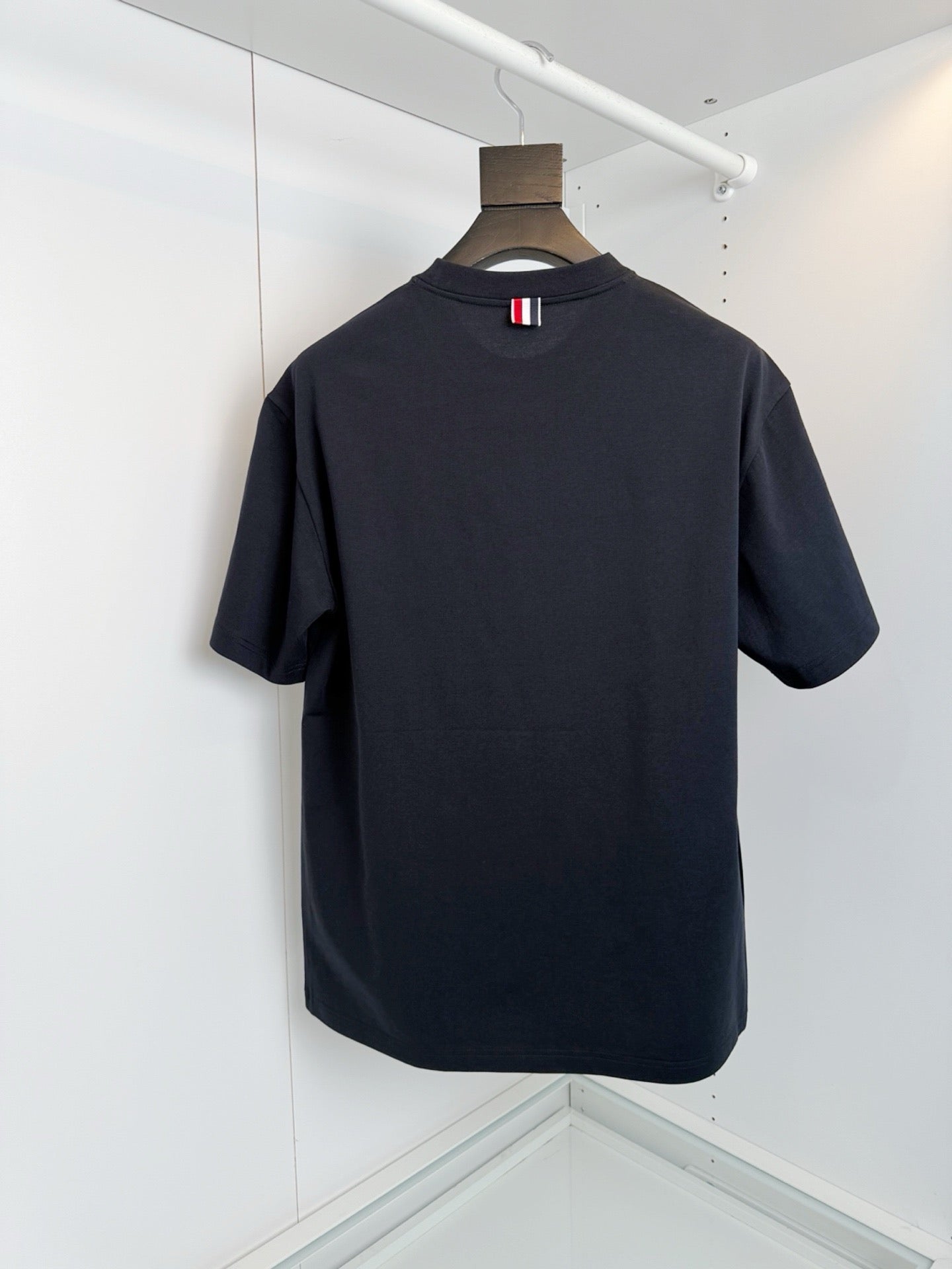 Camiseta en blanco y negro