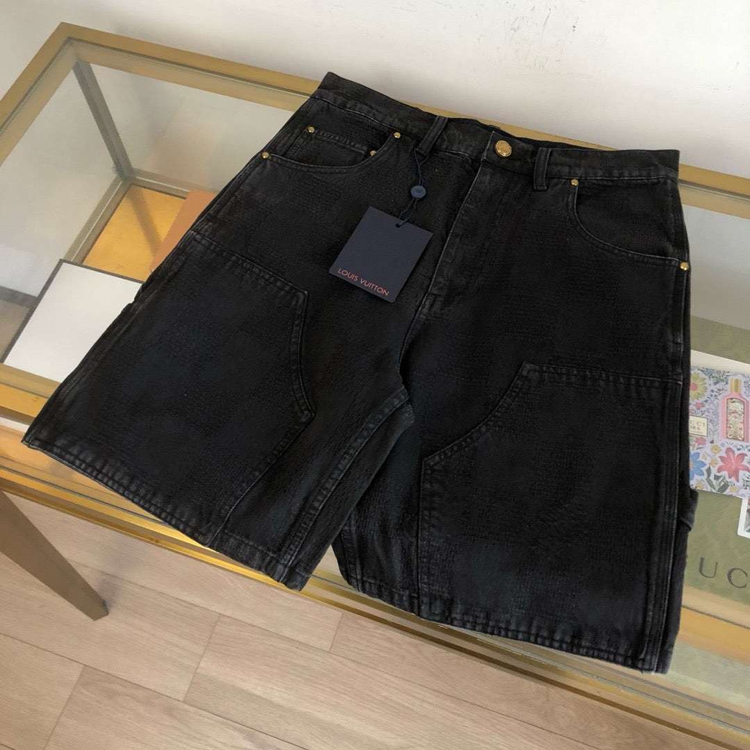 Black and Brown Short