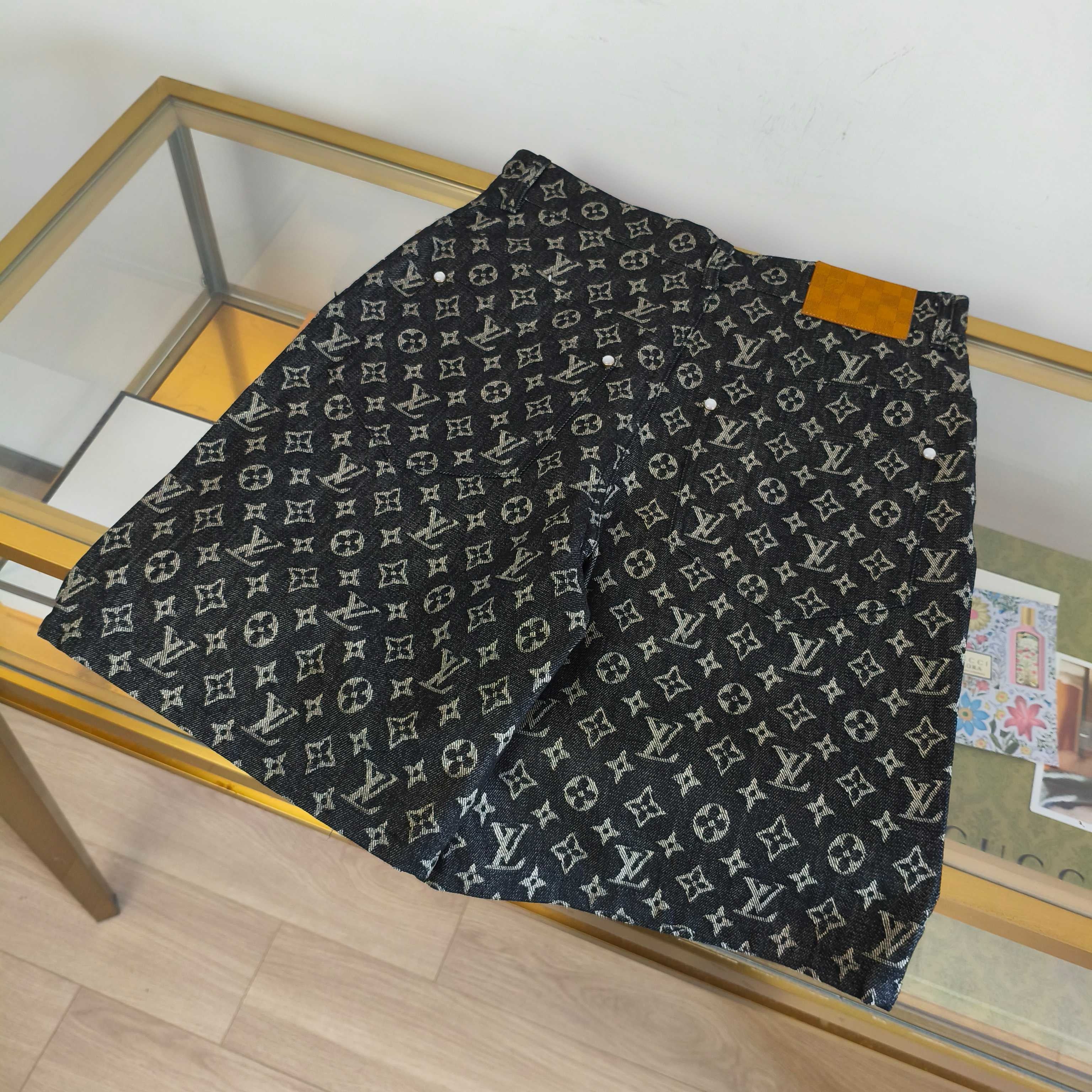 Multi-Colors Short - Size XL