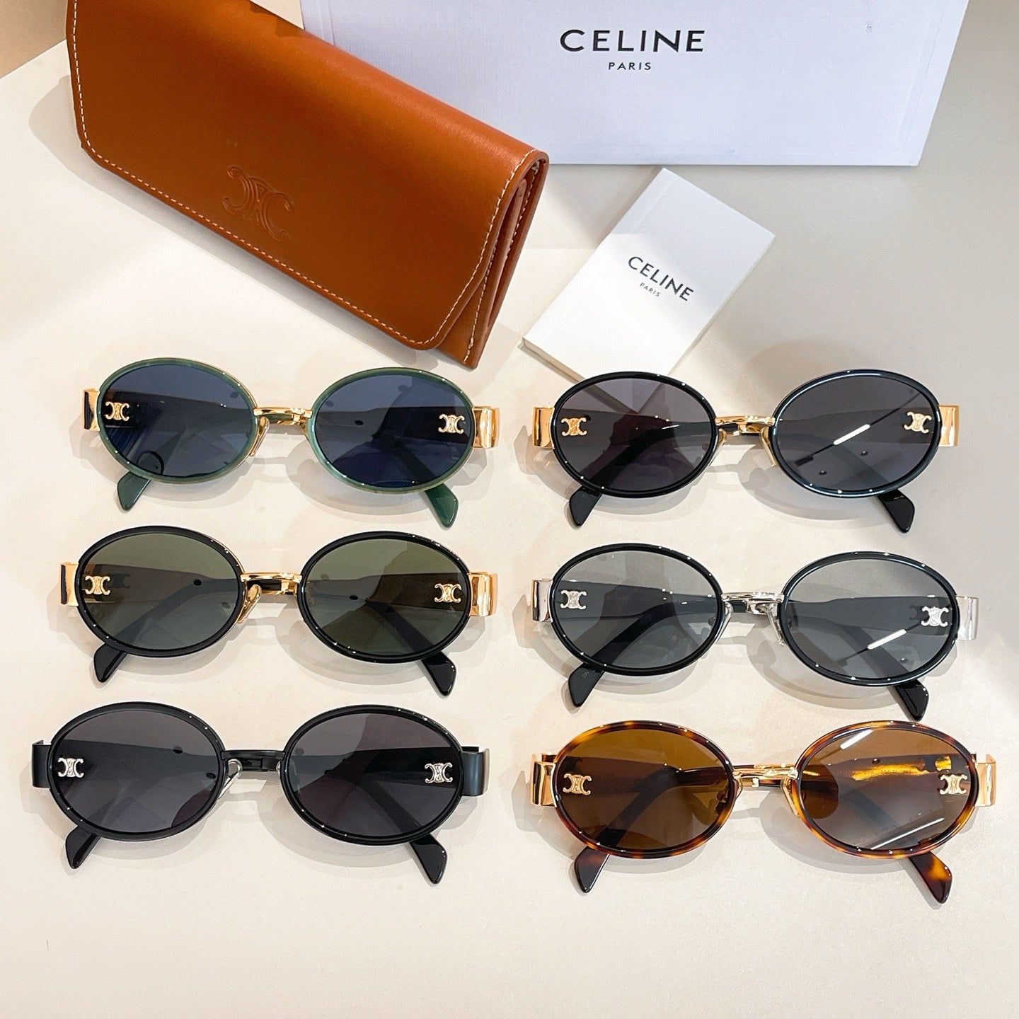 Mehrfarbige Sonnenbrille