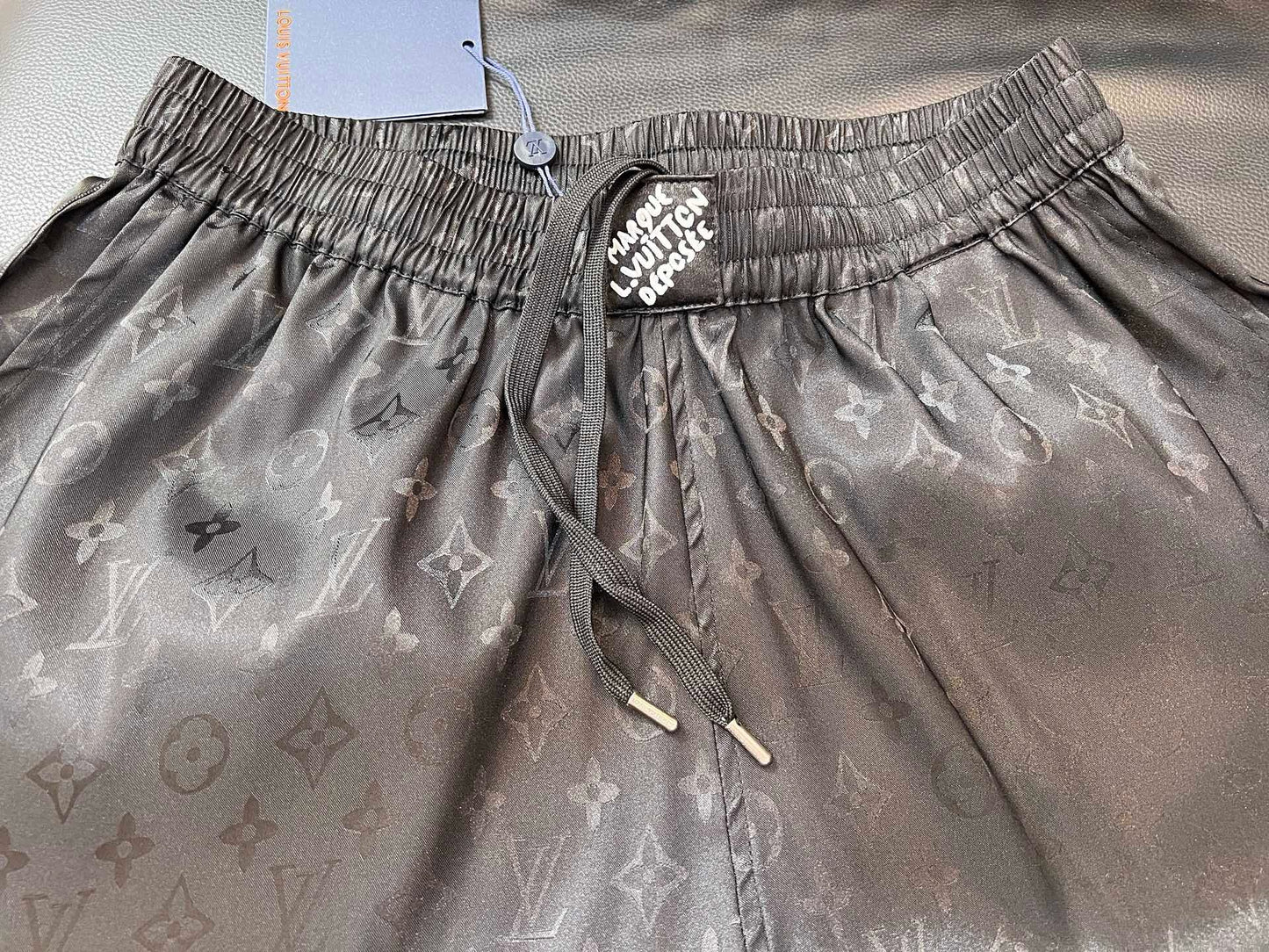 Black Short