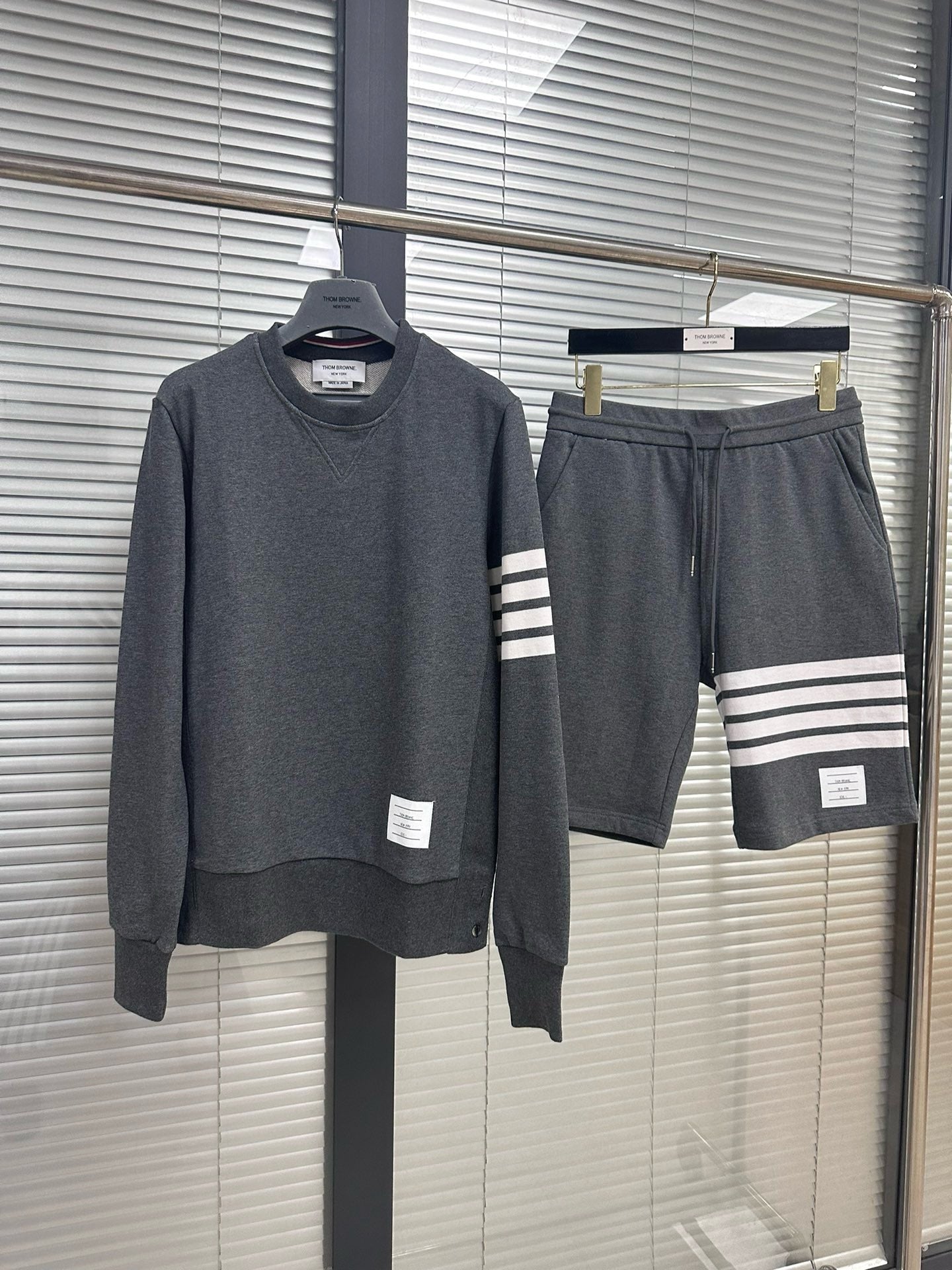 Multi-Colors Short