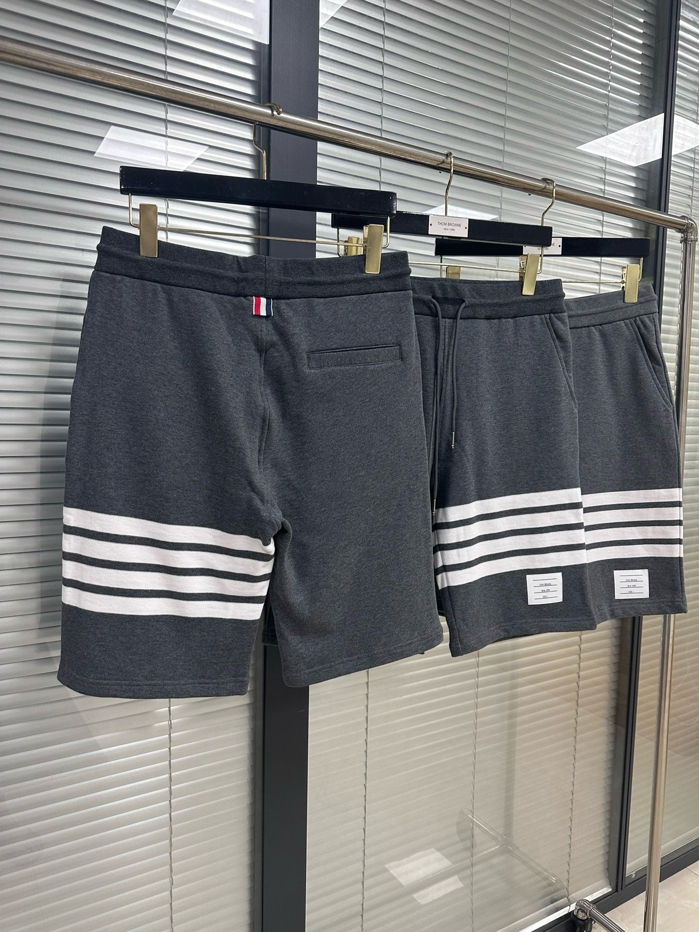 Multi-Colors Short