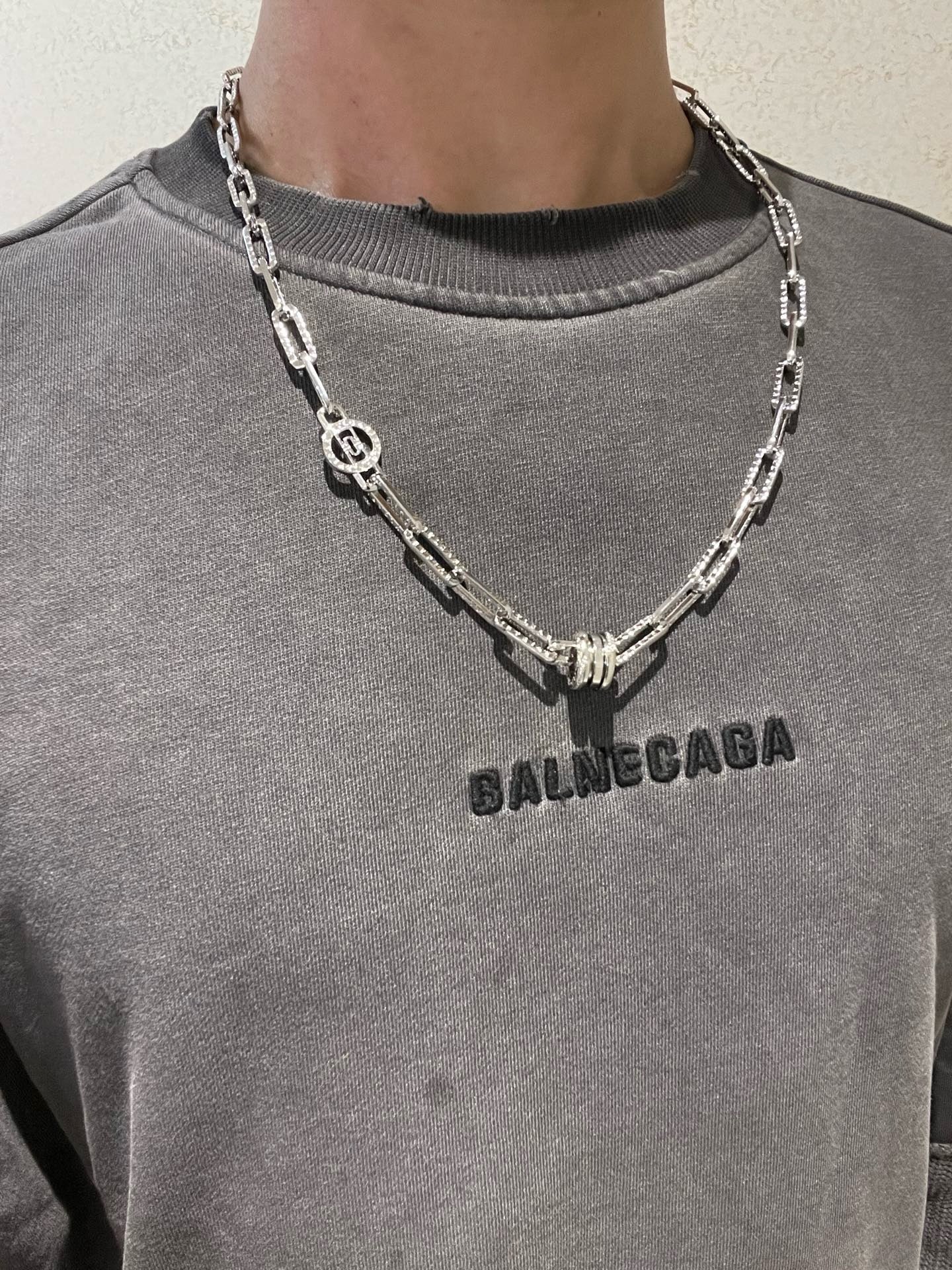 Silberne Kette