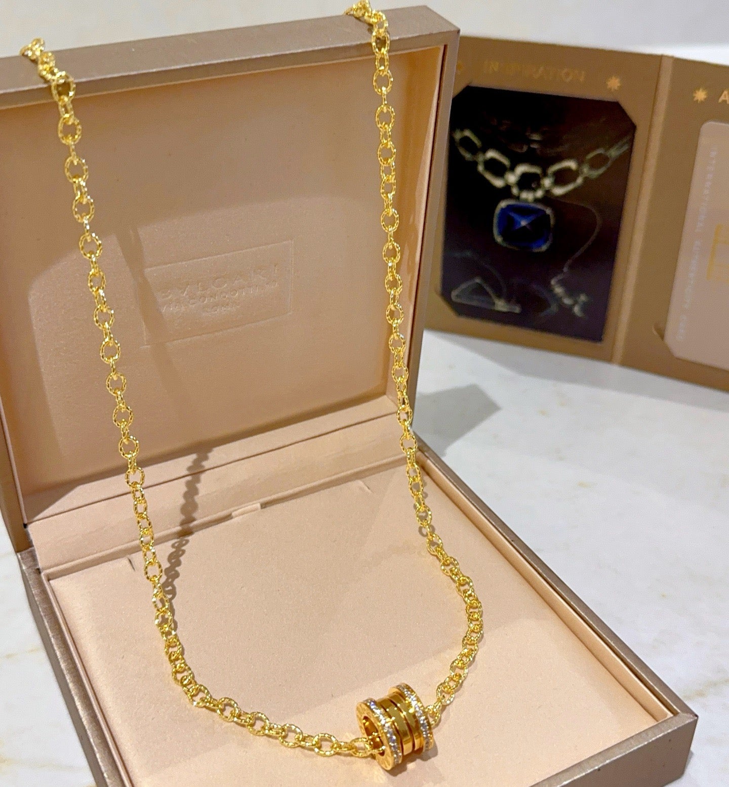 Silberne Kette