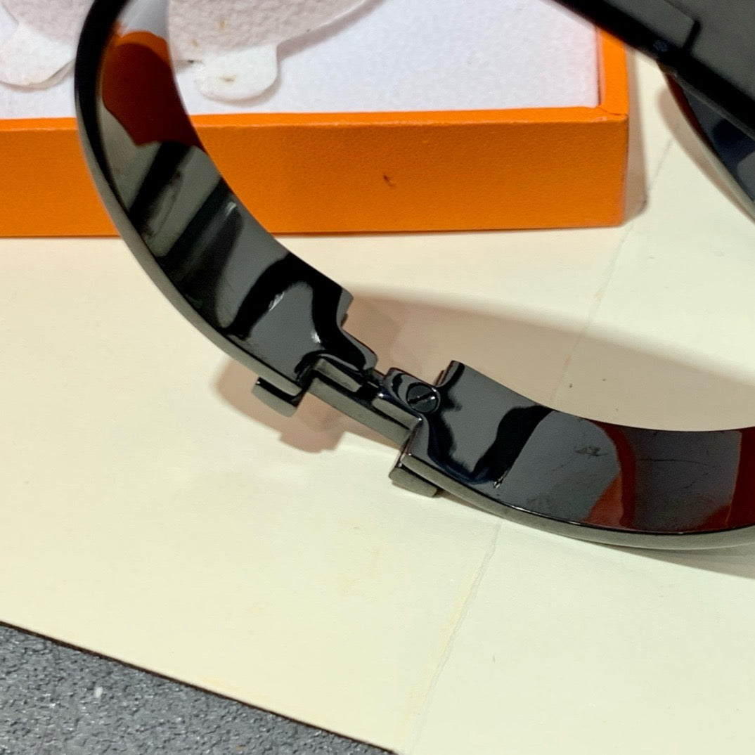 Black Bracelet