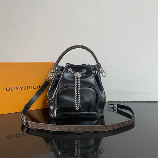Bolso negro