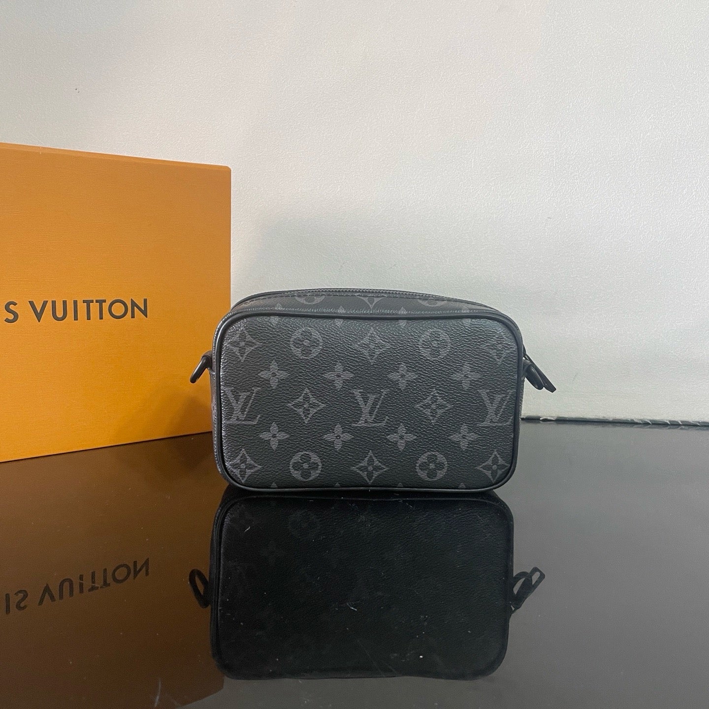Bolsa gris oscuro