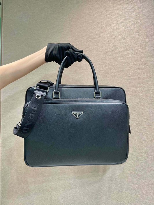 Bolso negro