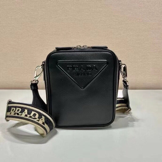 Bolso negro