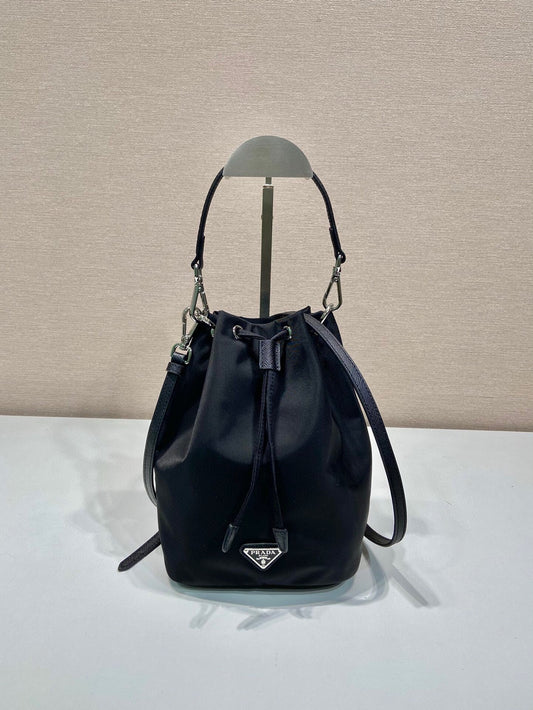 Bolso negro