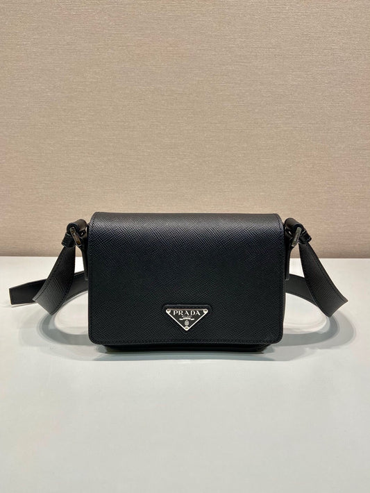 Bolso negro