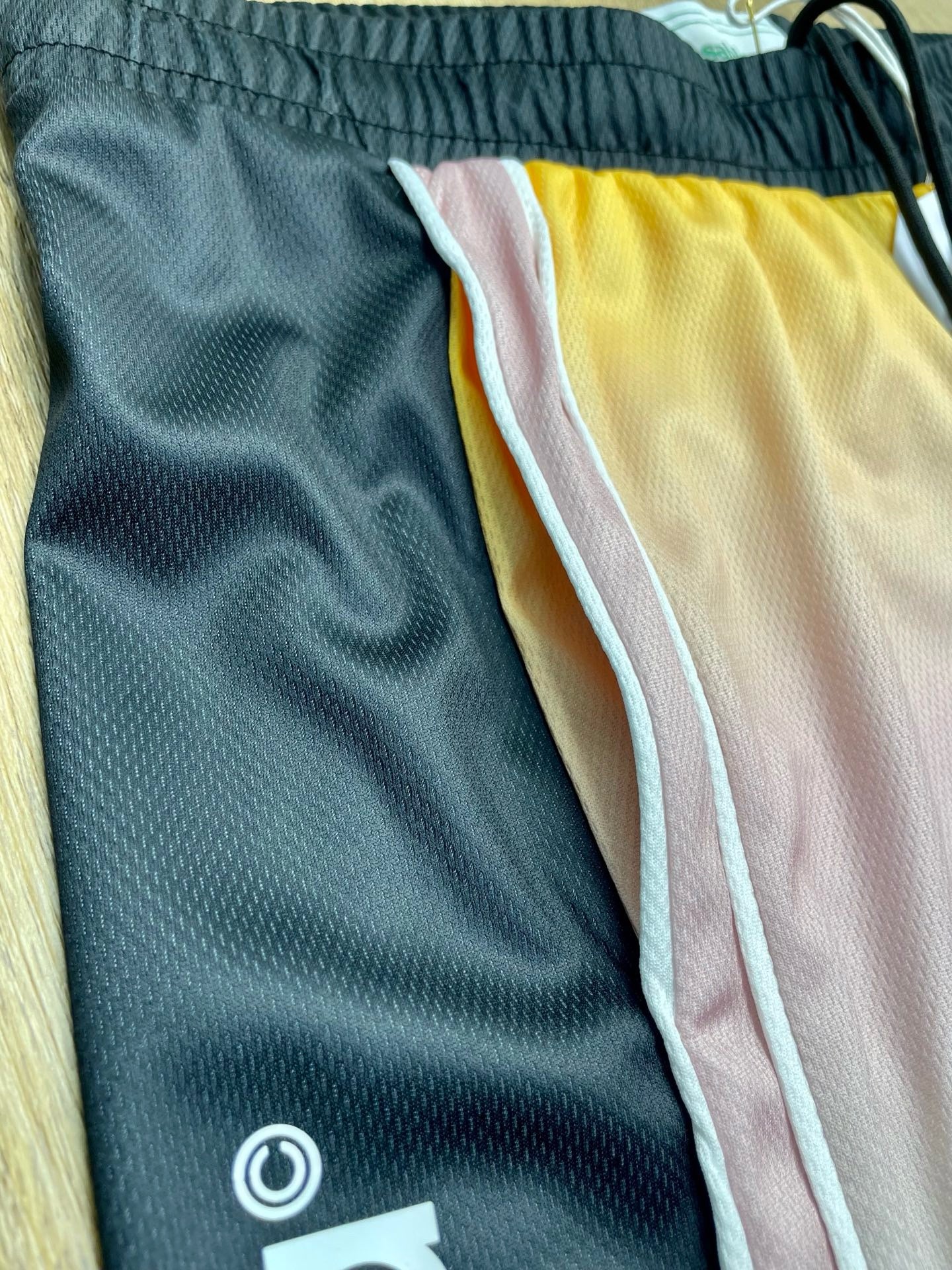 Mehrfarbige Shorts